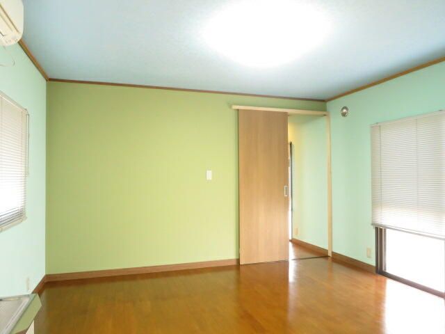 2LDK Detached House for Rent in Kofu, Yamanashi - Thumbnail 4