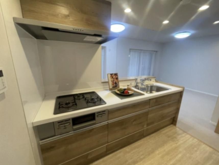 Renovated 3LDK Apartment for Sale in Sendai's Izumi Ward - Thumbnail 4