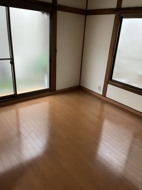 Resale 2LDK House in Tokorozawa, Saitama - 41.38m² - Thumbnail 2