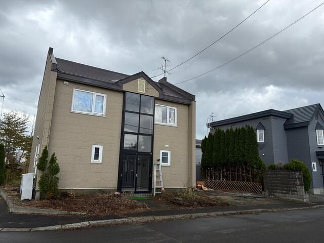 Commercial Property for Rent in Tōbetsu, Hokkaido with Free Parking - Thumbnail 2