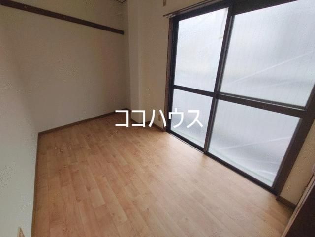 2K Apartment for Rent in Ichikawa, Chiba - Thumbnail 4