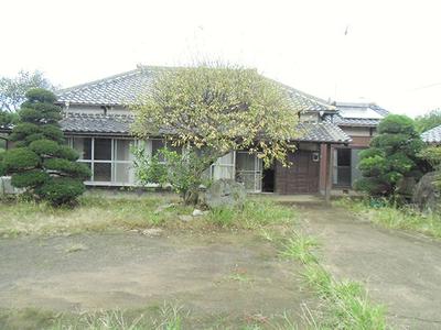 A quiet suburb surrounded by fields, an old house with a barn and a warehouse: villas, real estate, properties for sale, Hometown Information Center: Nationwide rural living property data — Image 1, Joso, Ibaraki