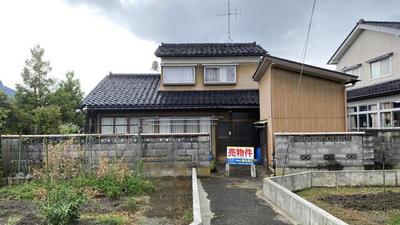 Property details: Property information for Motoe, Imizu City, Toyama Prefecture: Used detached house — Image 1, Imizu, Toyama