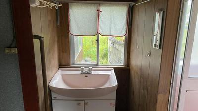 Property details: Property information for Motoe, Imizu City, Toyama Prefecture: Used detached house — Image 3, Imizu, Toyama