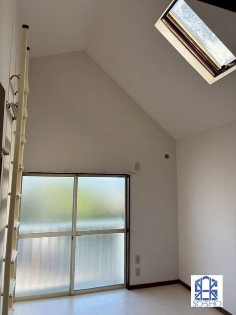 1K Apartment for Rent in Samukawa, Kanagawa - 17.82m² - Thumbnail 3