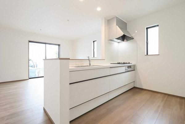 New Build 4LDK House in Yamato City, Kanagawa - Thumbnail 3