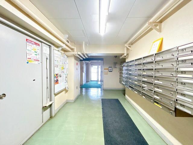 Renovated 3DK Apartment Near Makomanai Station, Sapporo - Thumbnail 4