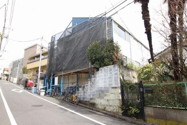 8-Unit Apartment Building for Sale in Setagaya, Tokyo - Thumbnail 2