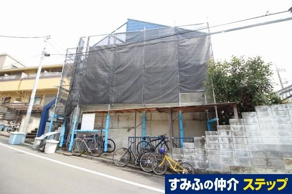 8-Unit Apartment Building for Sale in Setagaya, Tokyo - Thumbnail 3