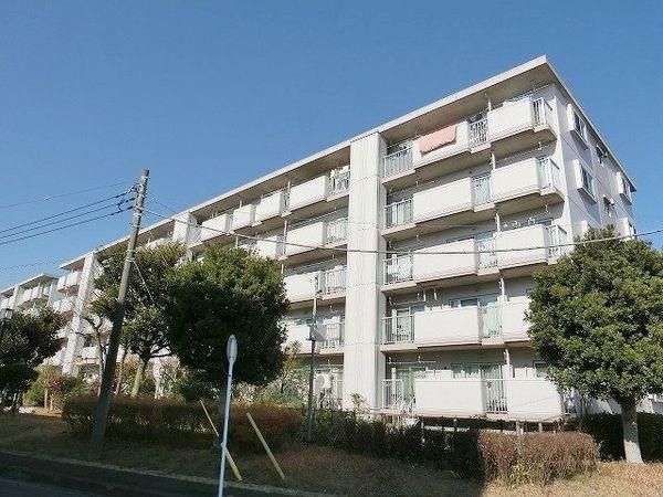 4LDK Apartment for Sale in Atsugi, Kanagawa - 99.98㎡ - Thumbnail 2