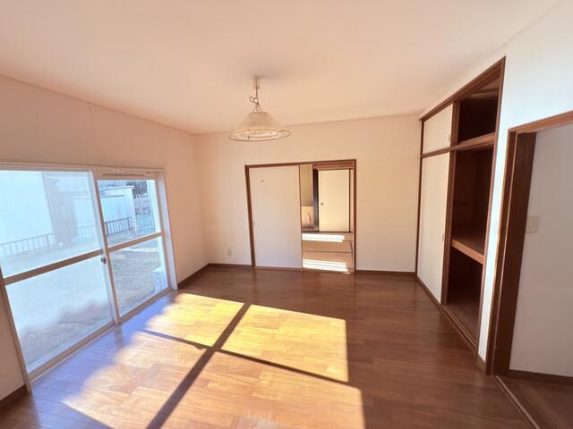 Used 6DK Detached House in Mobara, Chiba - 123.38 sqm - Thumbnail 3