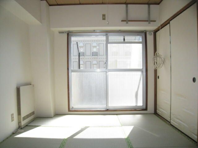 3LDK Apartment for Sale near Nishi-Kawaguchi Station, Saitama - Thumbnail 4