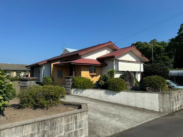 5LDK House for Sale in Kagoshima City with Large Garden - Main Image