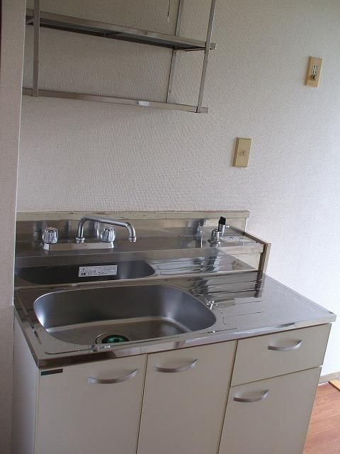1K Apartment for Rent Near Kakiō Station, Kawasaki - Thumbnail 4