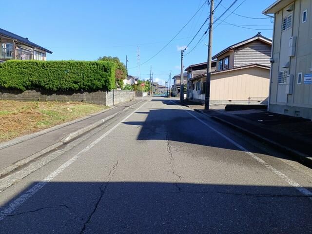 92-Tsubo Residential Land for Sale in Joetsu, Niigata - Thumbnail 4