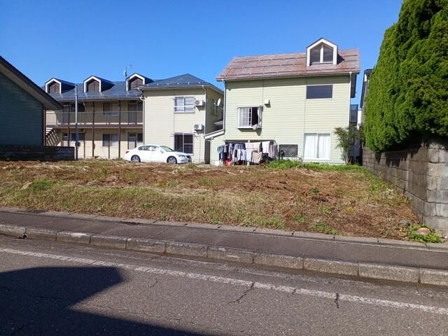 92-Tsubo Residential Land for Sale in Joetsu, Niigata - Thumbnail 2