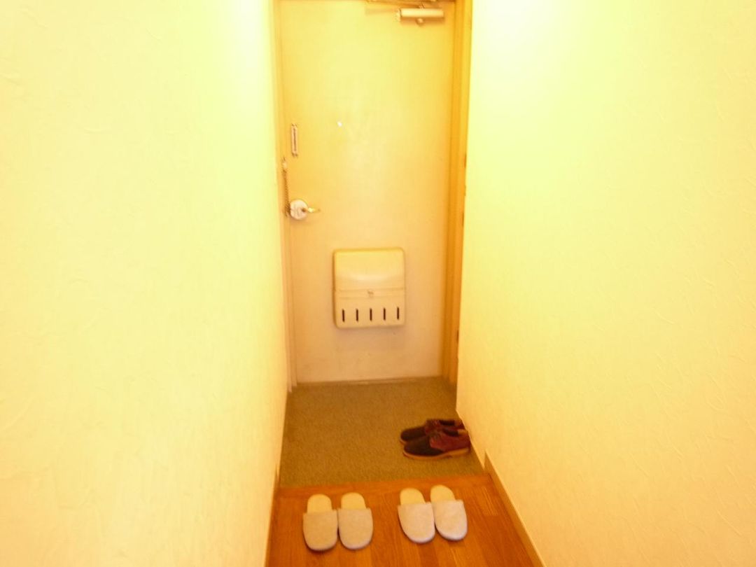 1LDK Apartment for Sale in Machida, Tokyo - 33.4 sqm - Thumbnail 2