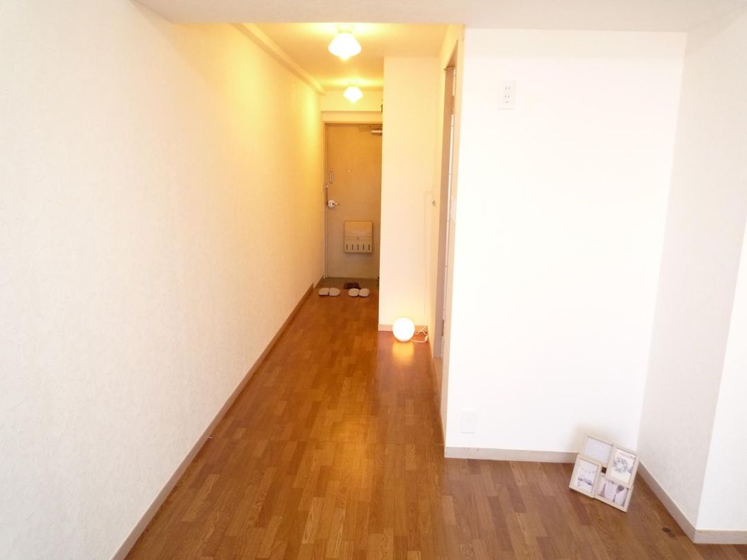 1LDK Apartment for Sale in Machida, Tokyo - 33.4 sqm - Thumbnail 3
