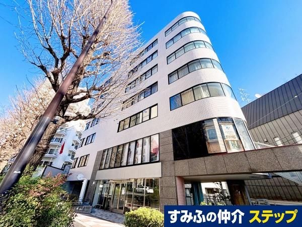 Park Nova Jingumae 1R Apartment for Sale in Shibuya, Tokyo - Thumbnail 3