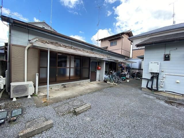 Two-Building Apartment Complex for Sale in Tatebayashi, Gunma - Thumbnail 2