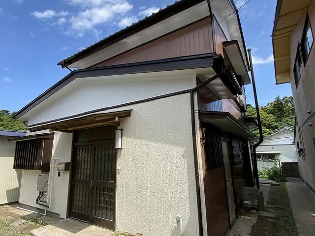 4DK House for Sale in Katsuura, Chiba with Garden and Free Parking - Image 7