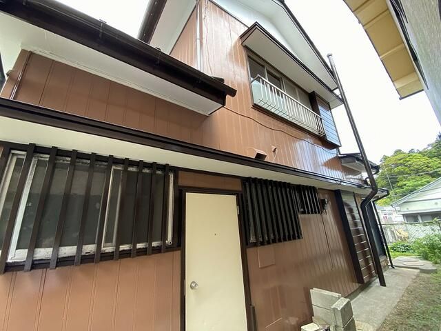 4DK House for Sale in Katsuura, Chiba with Garden and Free Parking - Image 7