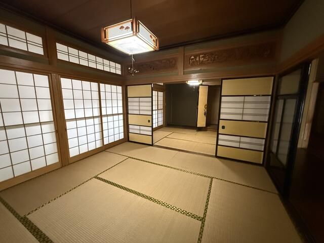 Spacious 10DK House for Sale in Kurobe, Toyama - Thumbnail 3