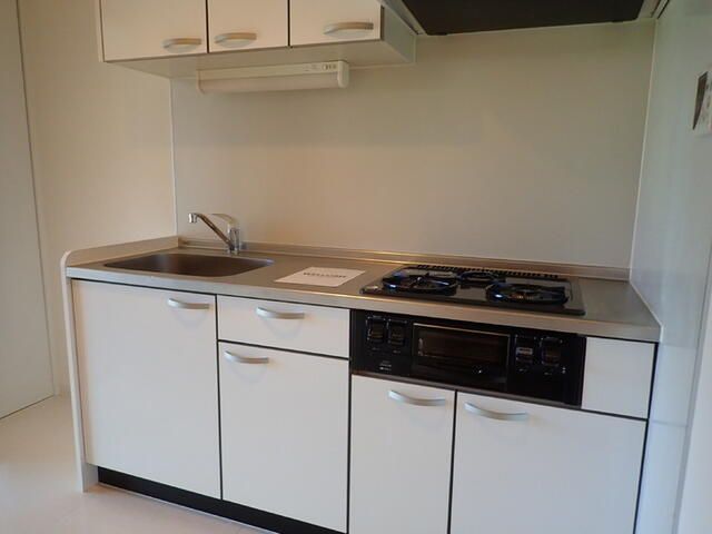 Modern Maisonette Apartment for Rent in Kawasaki, Kanagawa - Thumbnail 3