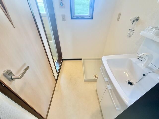 3DK Apartment for Rent in Odawara, Kanagawa - 59.58 sqm - Thumbnail 4
