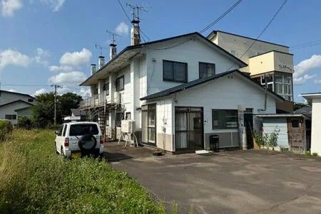 Vintage Apartment for Sale in Teshikaga, Hokkaido - 400万円 - Thumbnail 2