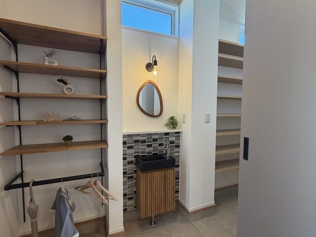 New 3SLDK House for Sale in Akita City, Akita Prefecture - Thumbnail 2