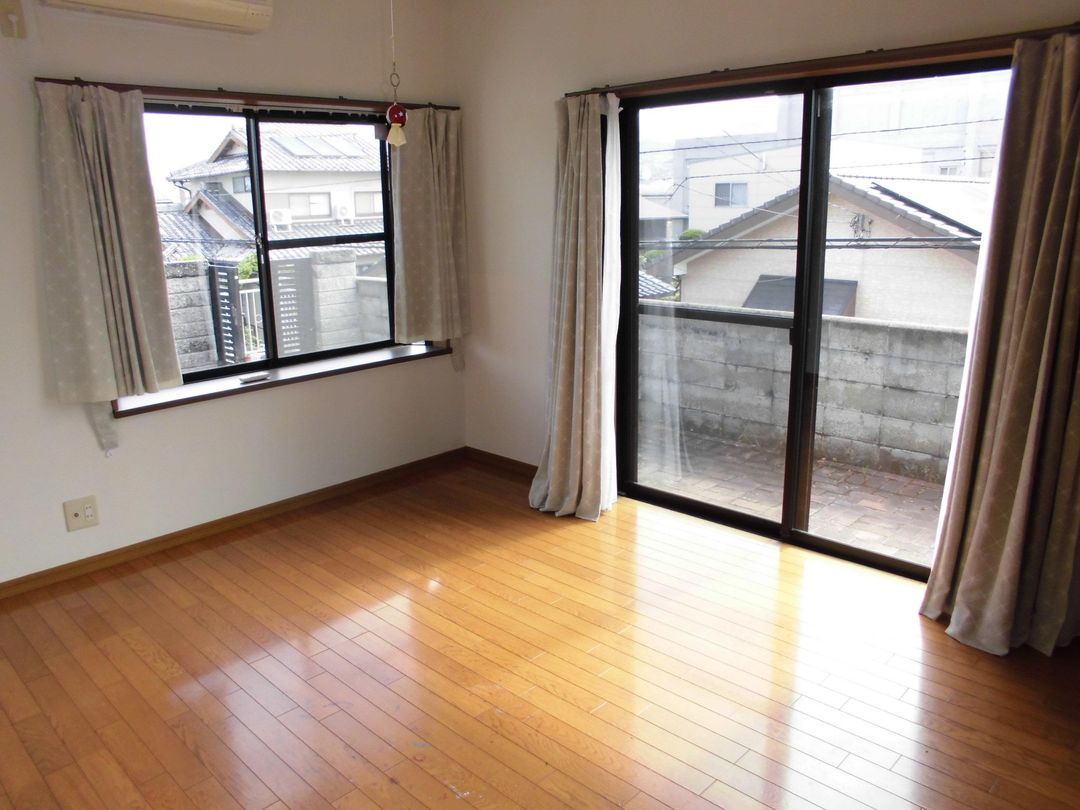 3LDK Detached House with 3 Free Parking in Omura, Nagasaki - Thumbnail 4