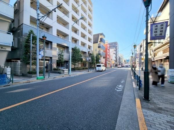 1LDK Apartment for Sale in Bunkyo's Nezu, 2 Min to Nezu Station - Thumbnail 3