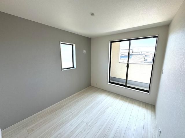 New 4SLDK House for Sale in Yaizu, Shizuoka - 2025 Build - Thumbnail 4