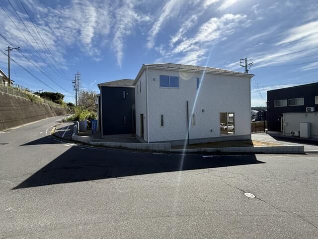 New 4-Bedroom House in Kani, Gifu | 96.79㎡ Living Space - Image 9