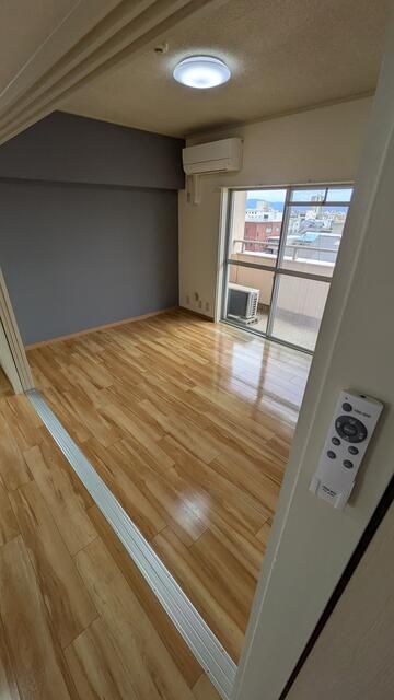 2LDK Apartment for Rent in Fukui City, 10 Min Walk from Station - Thumbnail 2