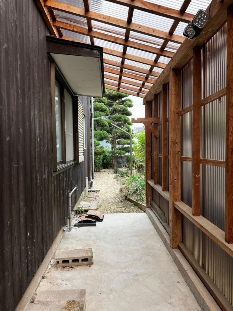 Spacious 6DK House in Yamaguchi City with Parking - Thumbnail 3