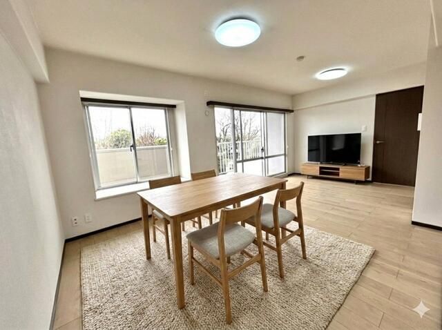 4LDK Apartment for Sale in Kitamoto, Saitama - 85.28 sqm - Thumbnail 3