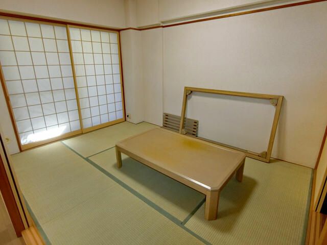 3LDK Apartment for Sale in Kanazawa, Ishikawa | Royal Chateau - Thumbnail 4