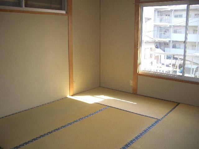 4DK House with Parking for Sale in Komatsushima, Tokushima - Thumbnail 4