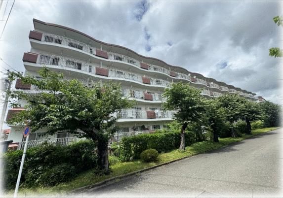 3DK Apartment for Sale in Iruma City, Saitama - Thumbnail 2