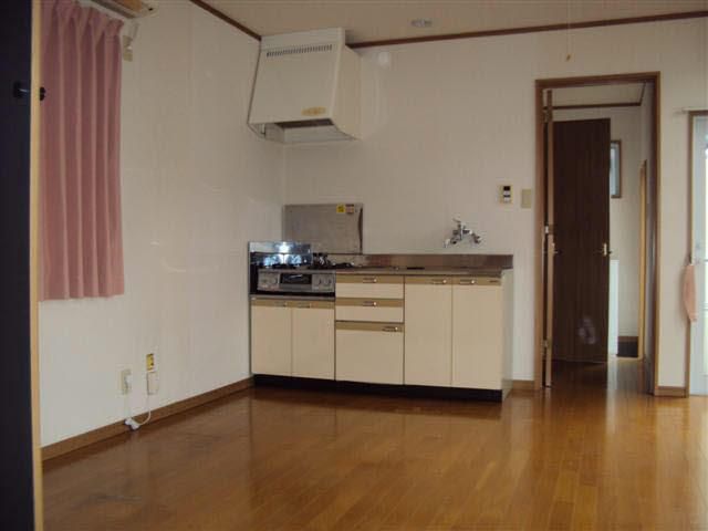 1R Apartment for Rent in Nishi-ku, Niigata - Thumbnail 3