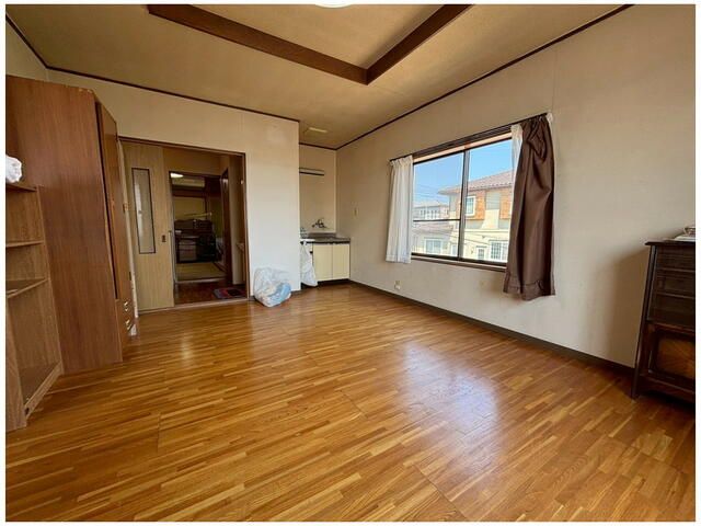 1993 6DK Detached House for Sale in Uchinada, Ishikawa - Thumbnail 4
