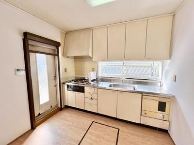 4LDK Detached House with 3 Parking Spaces in Fukutsu, Fukuoka — Image 22, Fukutsu, Fukuoka