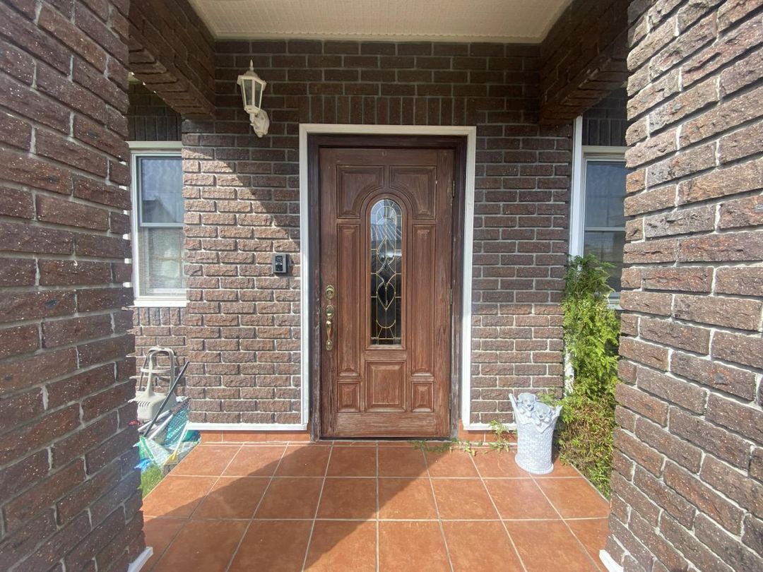 4LDK House for Sale in Nobeoka, Miyazaki with Garden and Parking - Thumbnail 2