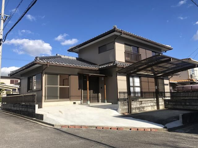 5LDK Detached House for Sale in Tokushima City, Tokushima - Thumbnail 2