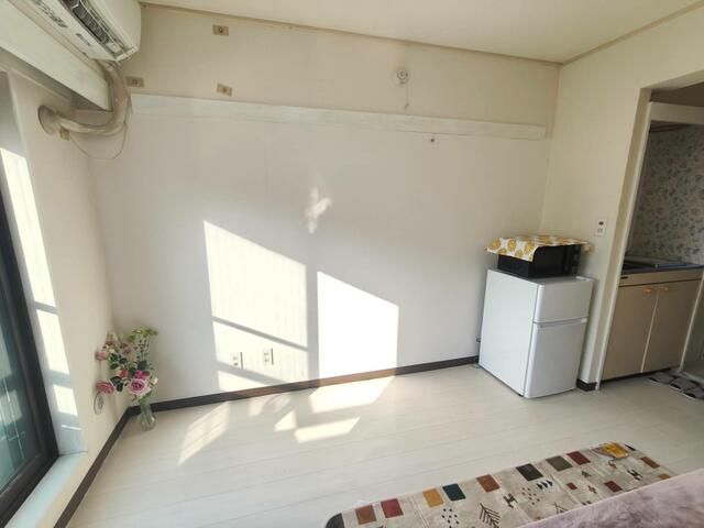 One-Room Apartment for Sale in Itabashi, Tokyo - Thumbnail 2