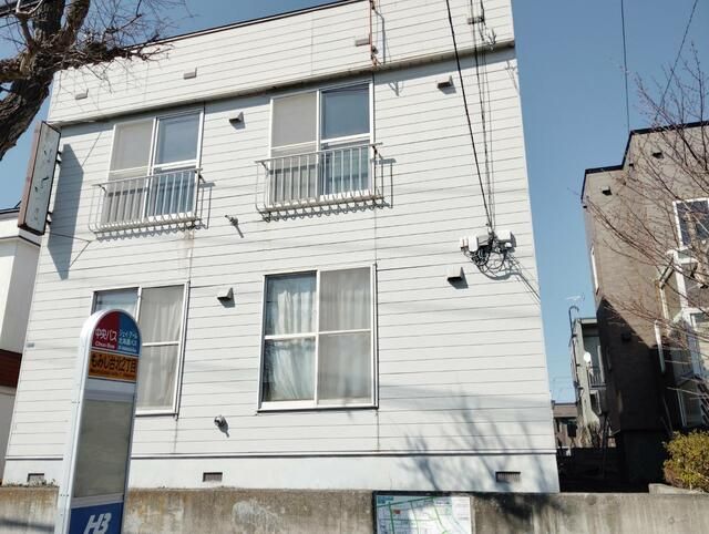 Apartment Building for Sale in Atsubetsu, Sapporo, Hokkaido - Thumbnail 3