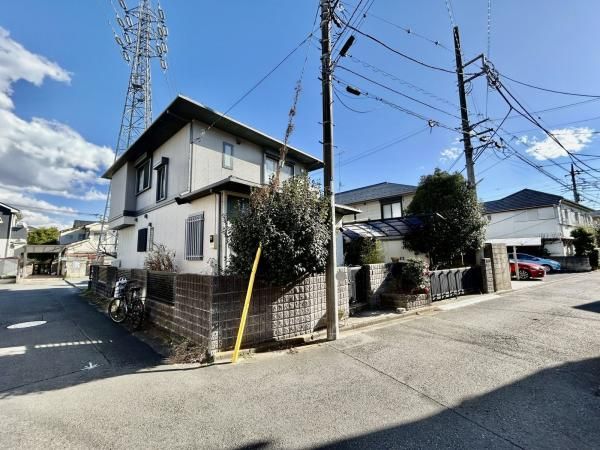 1999 3LDK House on Corner Lot in Kunitachi, Tokyo - Thumbnail 2