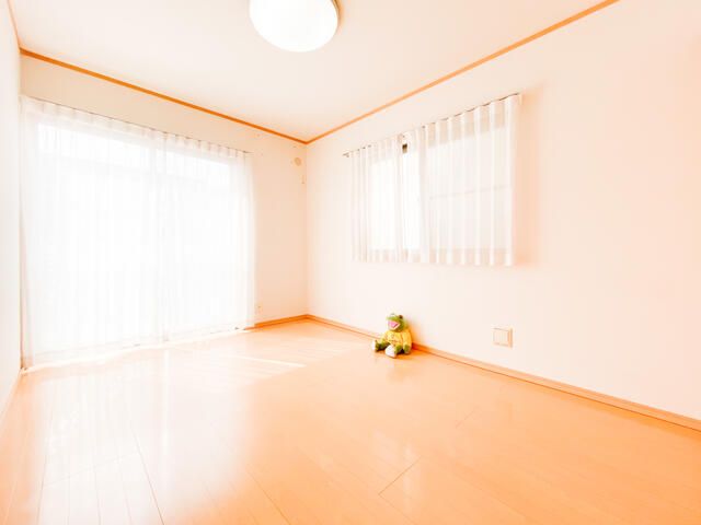 4LDK Corner Lot House with 3 Parking Spaces in Utsunomiya - Thumbnail 4